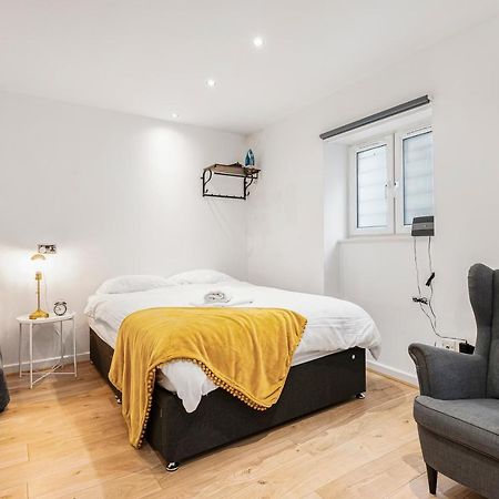 Beautiful Hyde Park Studio Flat London Exterior photo