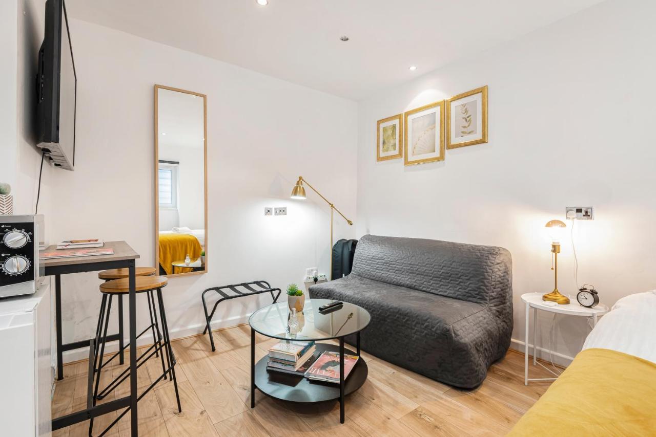 Beautiful Hyde Park Studio Flat London Exterior photo