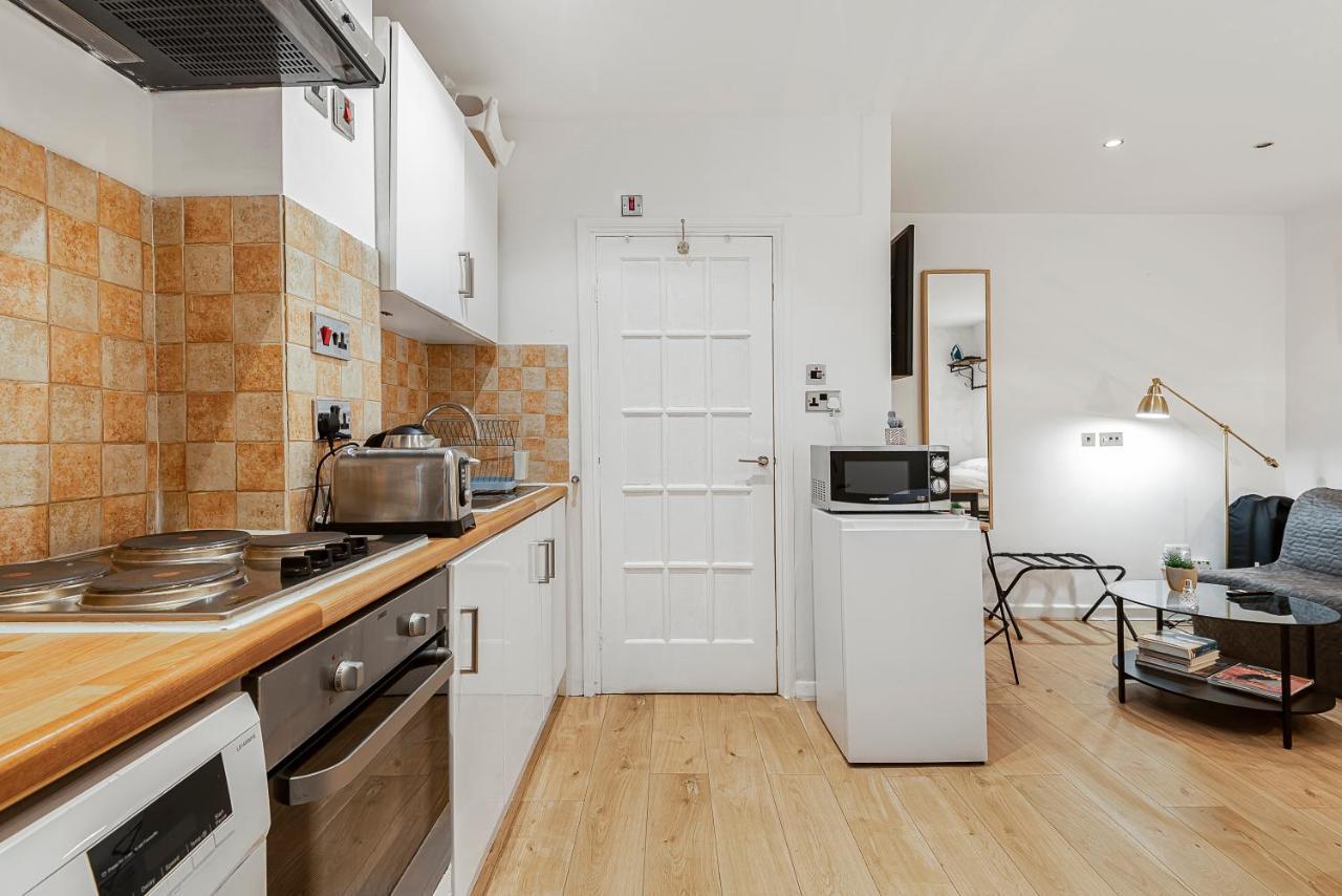Beautiful Hyde Park Studio Flat London Exterior photo