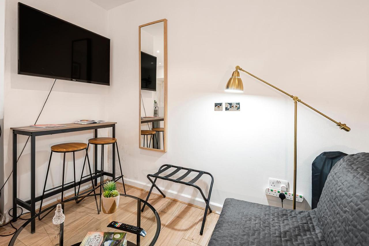 Beautiful Hyde Park Studio Flat London Exterior photo
