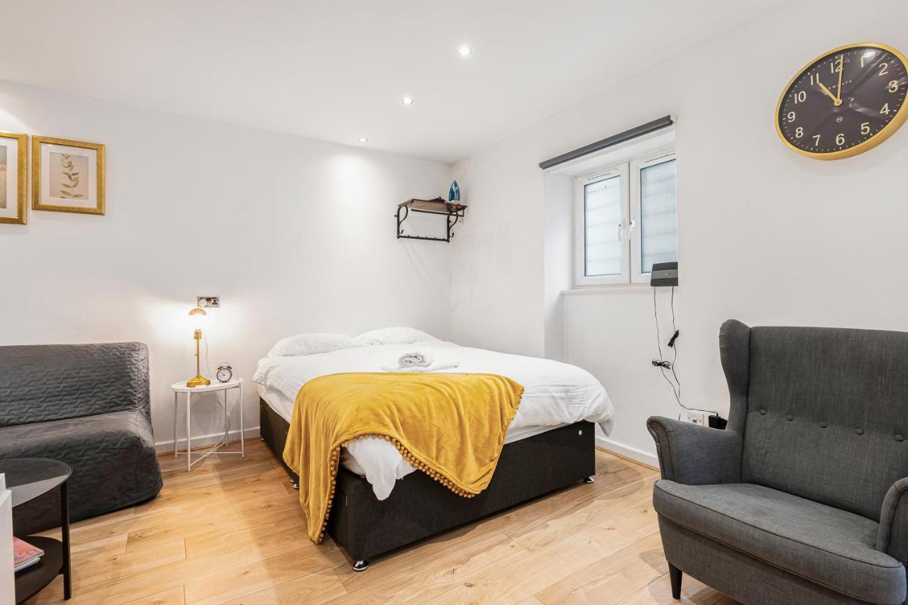 Beautiful Hyde Park Studio Flat London Exterior photo